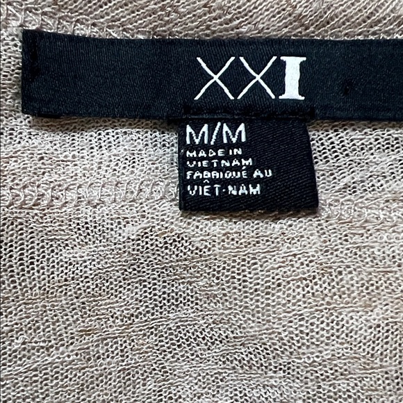 EUC Chic Beige Ruffle Blouse - Picture 11 of 11